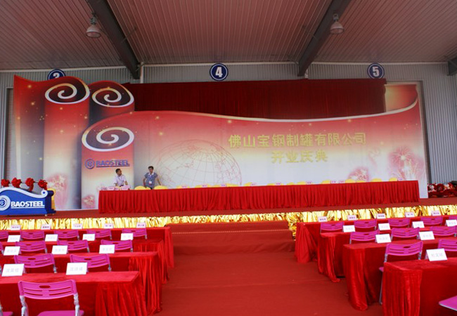 從舞臺搭建到活動策劃 打造一場驚艷的公關(guān)服裝秀